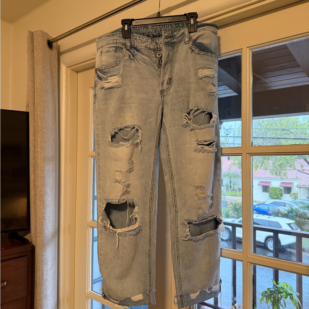 GOGO Light Blue Distressed Women Jeans size 11